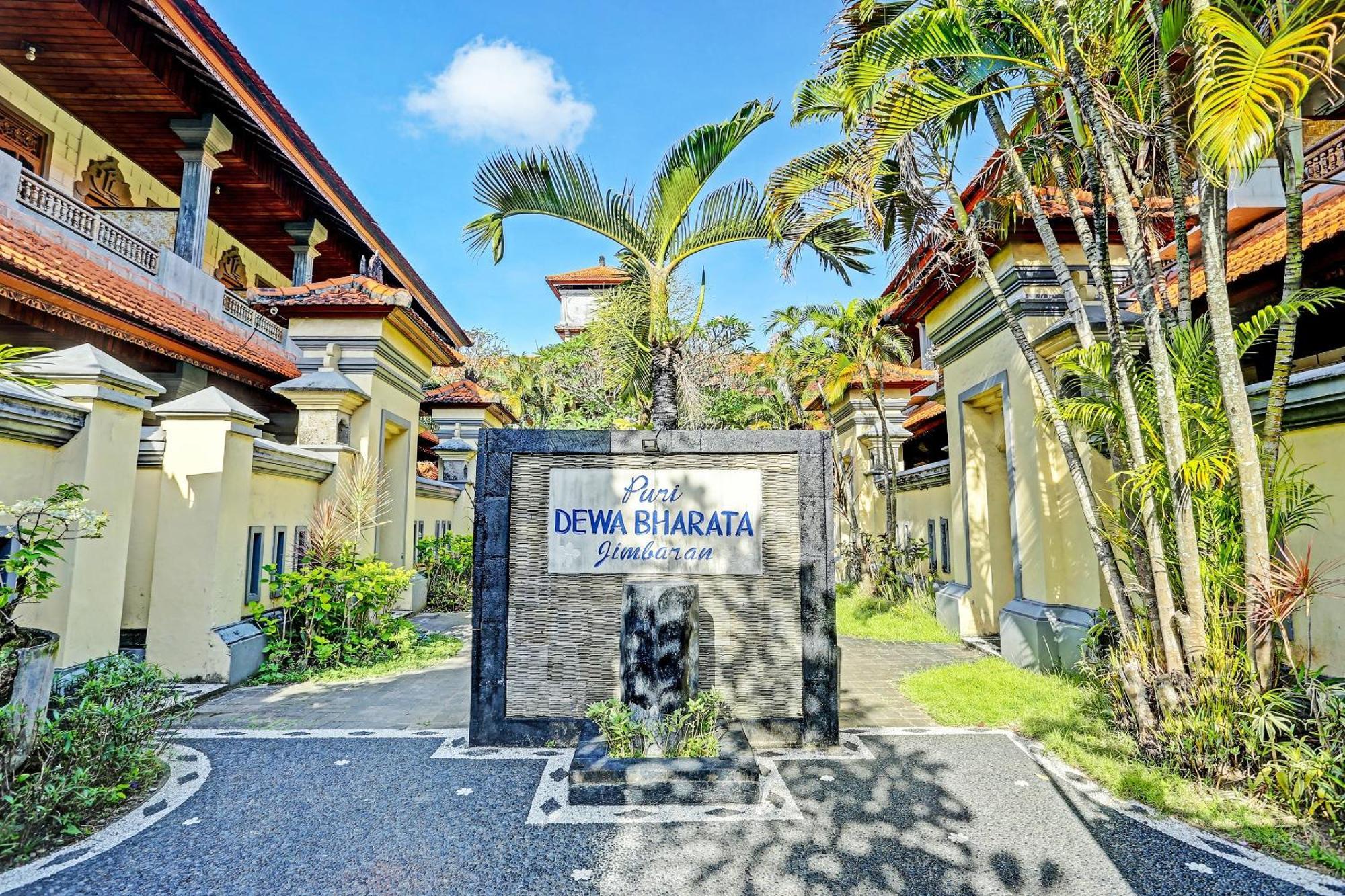 Oyo Collection O 91125 Puri Dewa Bharata Hotel Jimbaran  Exterior photo