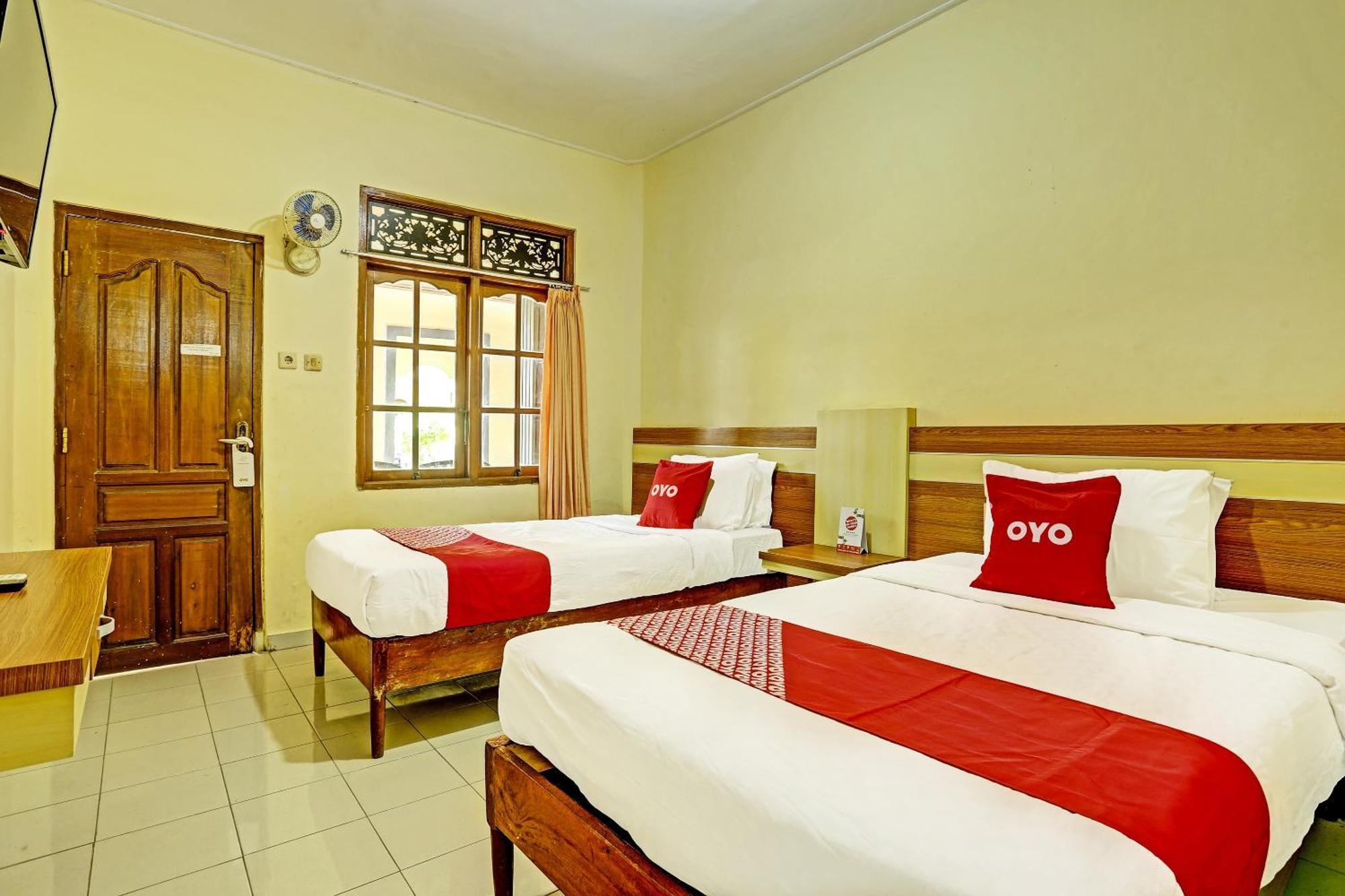 Oyo Collection O 91125 Puri Dewa Bharata Hotel Jimbaran  Exterior photo