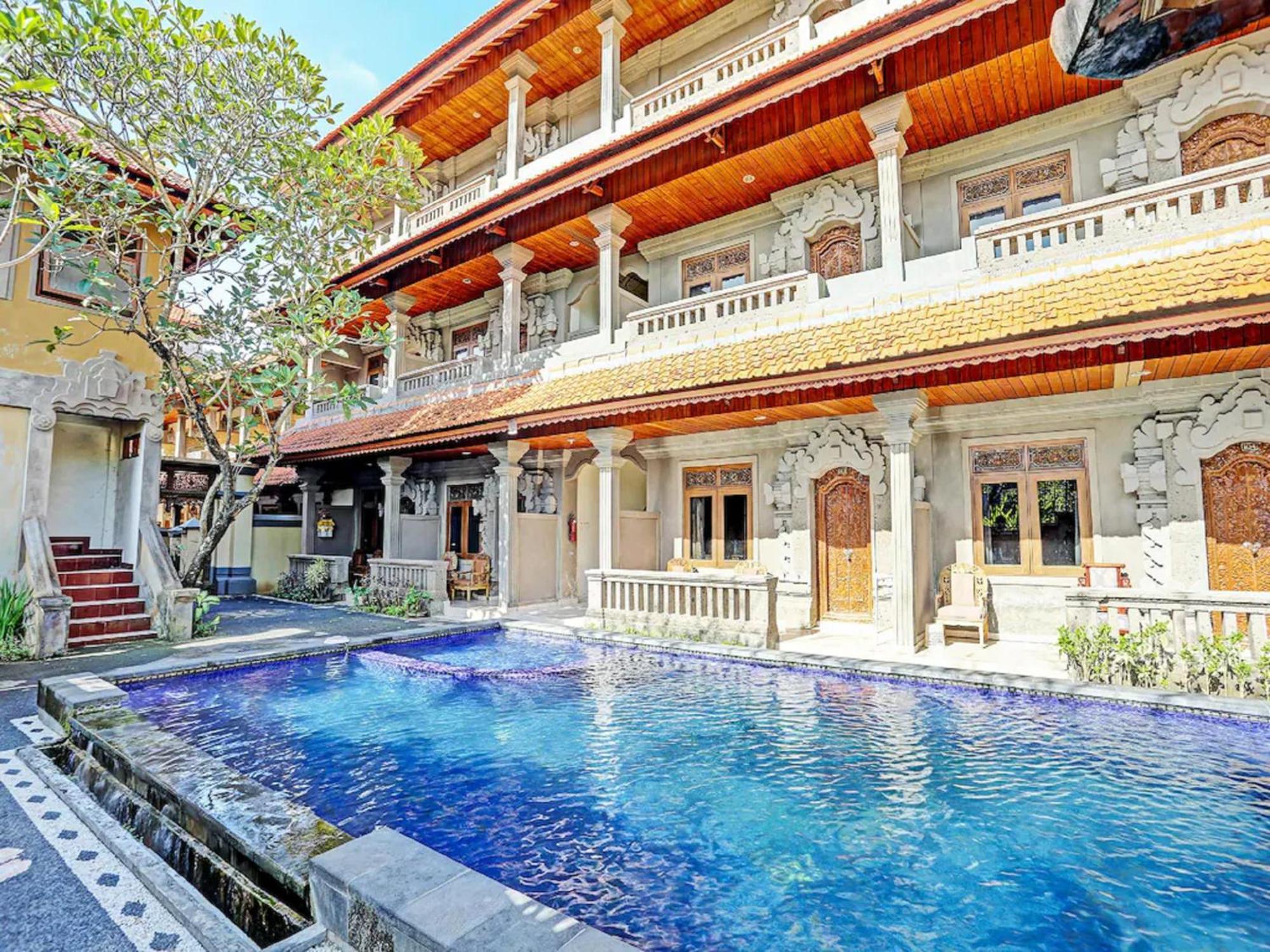 Oyo Collection O 91125 Puri Dewa Bharata Hotel Jimbaran  Exterior photo